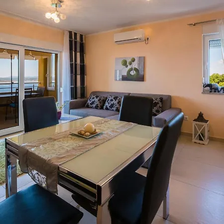 Διαμέρισμα Iva-bono 3