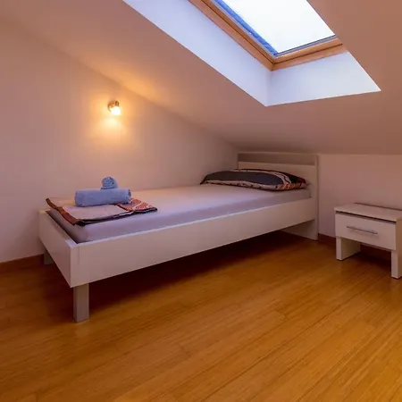 Iva-bono 3 Διαμέρισμα *